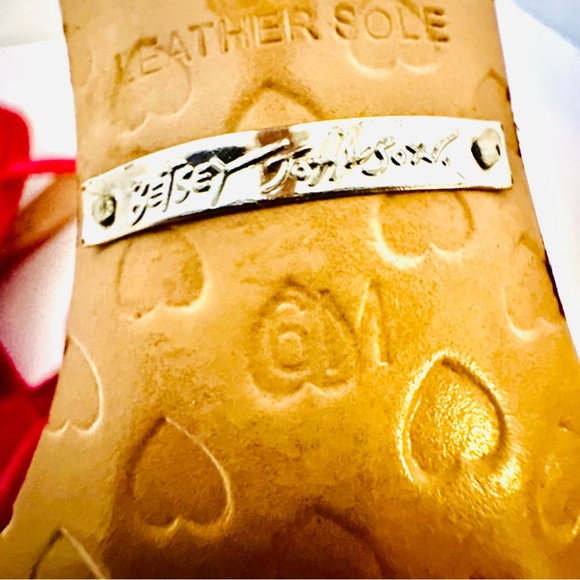 Betsey Johnson Satin Fuschia w Leopard Print Footbed Stiletto Heel Sandal Size 6 - Picture 14 of 16